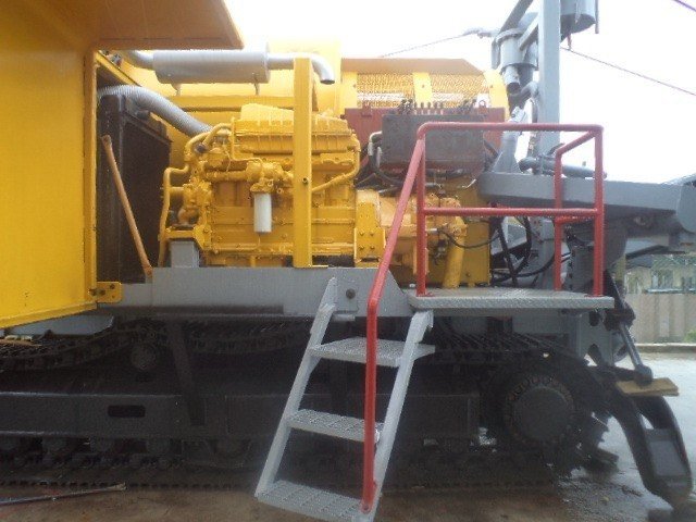 CAT engine detail