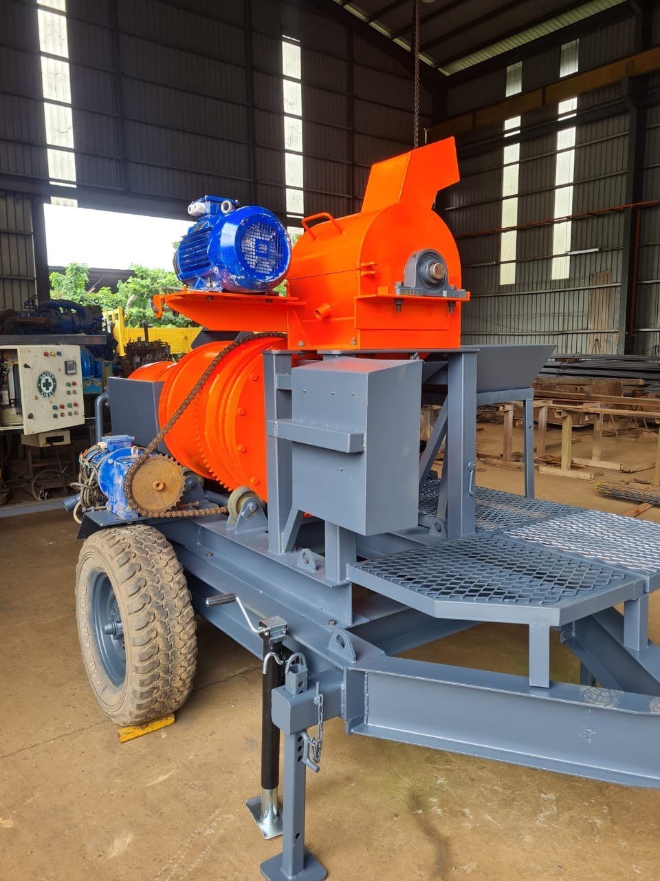 Hammer mill